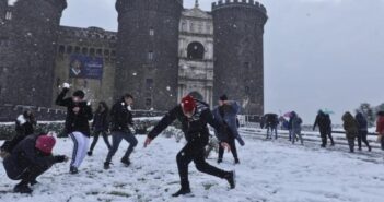 che tempo fa a napoli