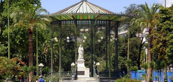 villa comunale napoli