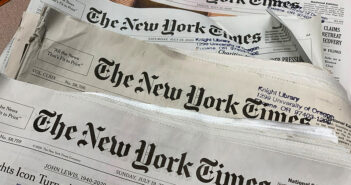 napoli new york times